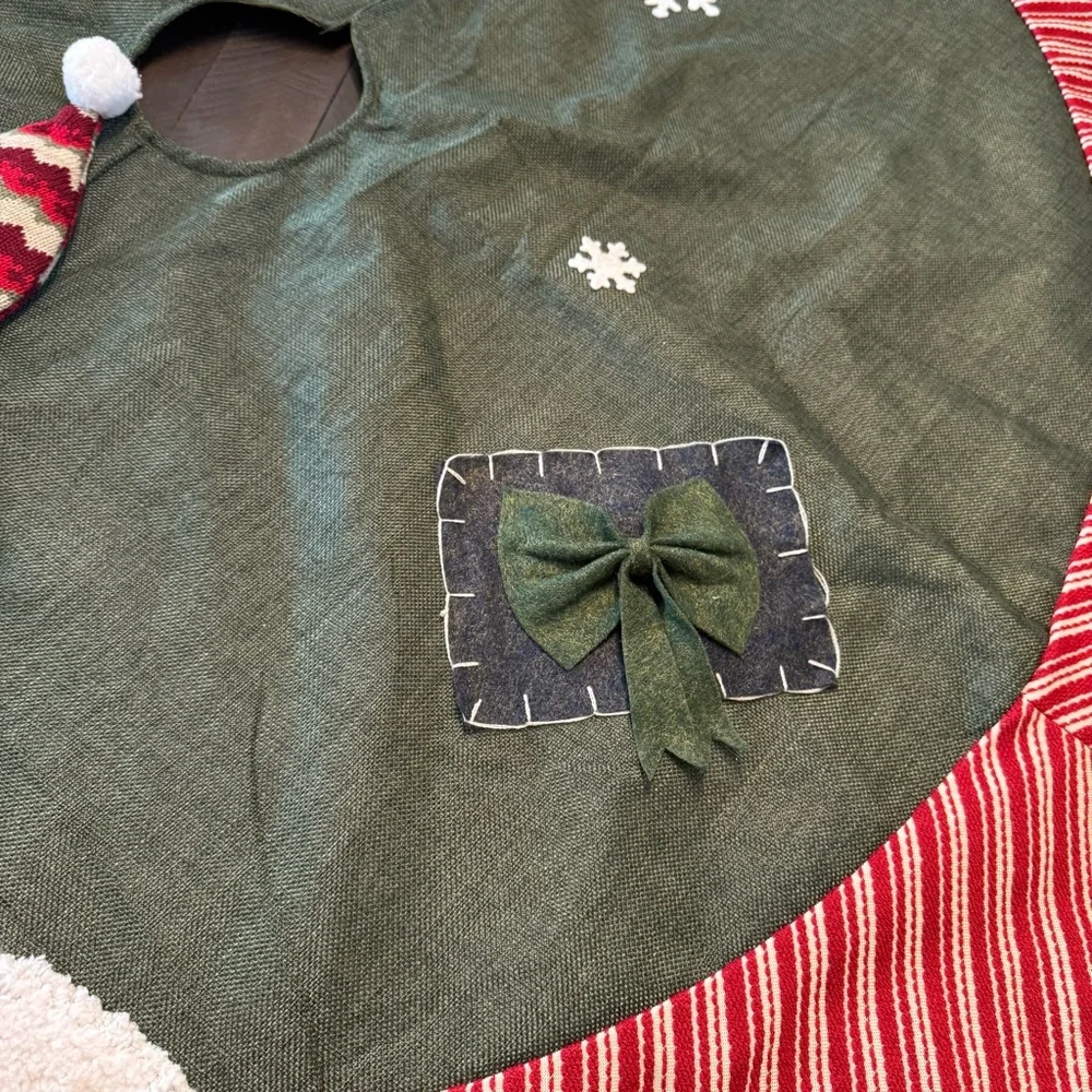 Santa Burlap Country Craft Tree Skirt
